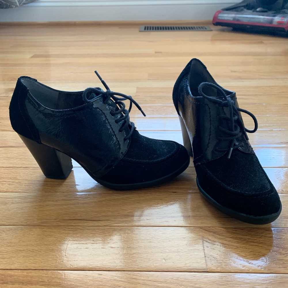 Kenneth Cole booties